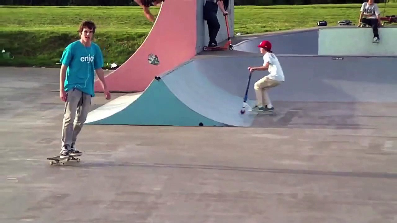 Afternoon at skatepark!