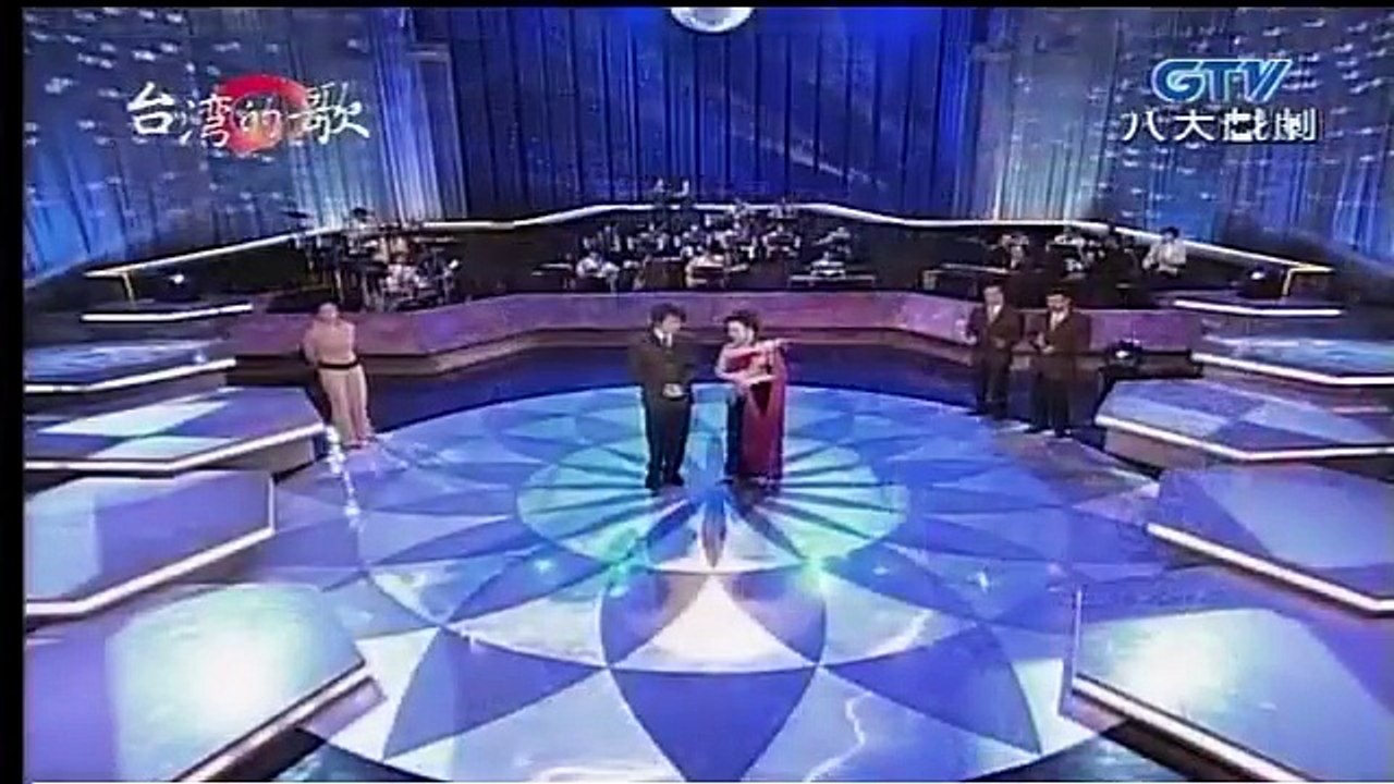 胡錦-一支小雨傘(洪榮宏合唱)+叮嚀(劉福助合唱)+蘇州河邊(余天合唱)