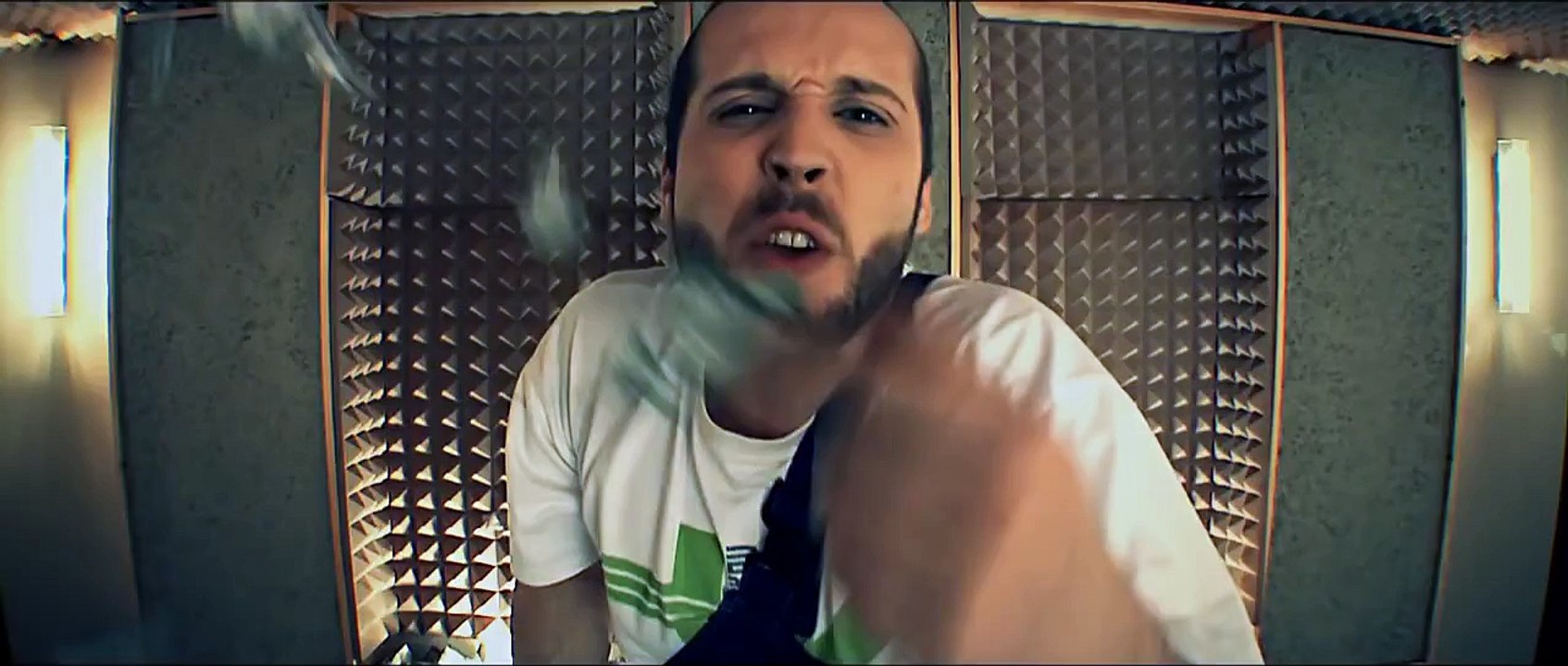 ★ Emkej feat. Ghet - Znajdi se [HD] (Fame & Flame) (reupload)