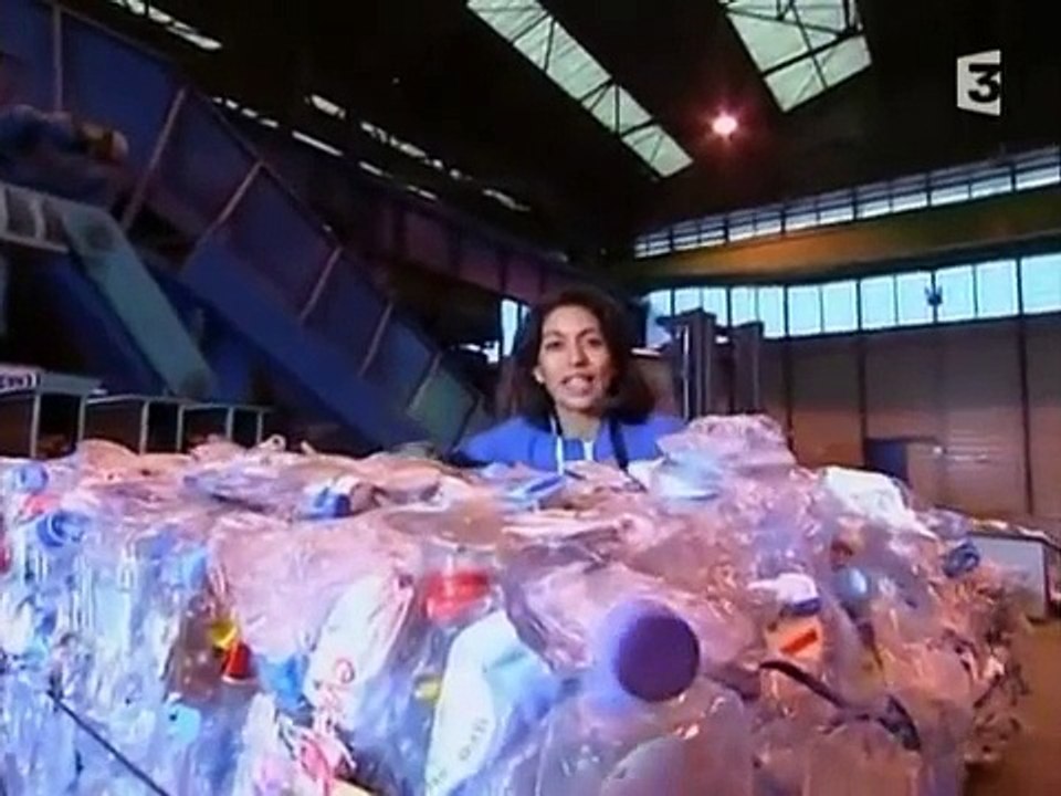 C'est pas sorcier - Recyclage des plastiques