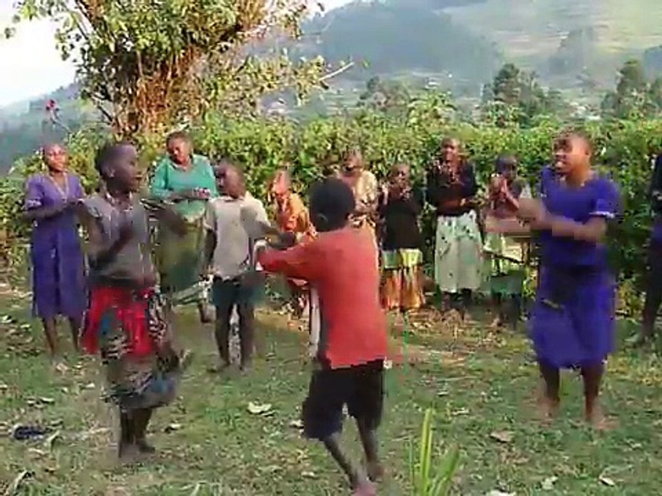 Uganda traditional dancing by local children