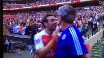 Arsene Wenger snubbing Jose Mourinho 02.08.2015