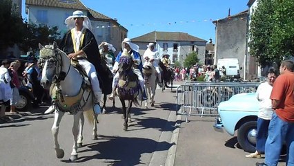 Lawrence d'Arabie Chalus. Défilé des chevaux.