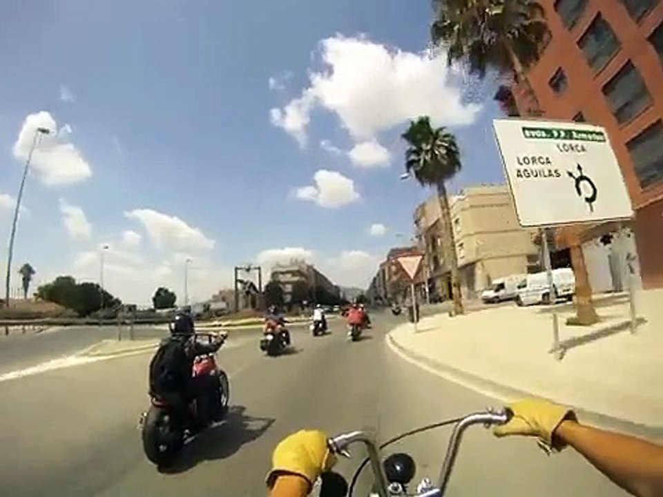 ZOMBIE CHOPPER RUN .... vidéo par jordi