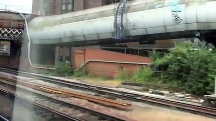 TRAIN RIDE FROM CHARING CROSS TO LONDON BRIDGE