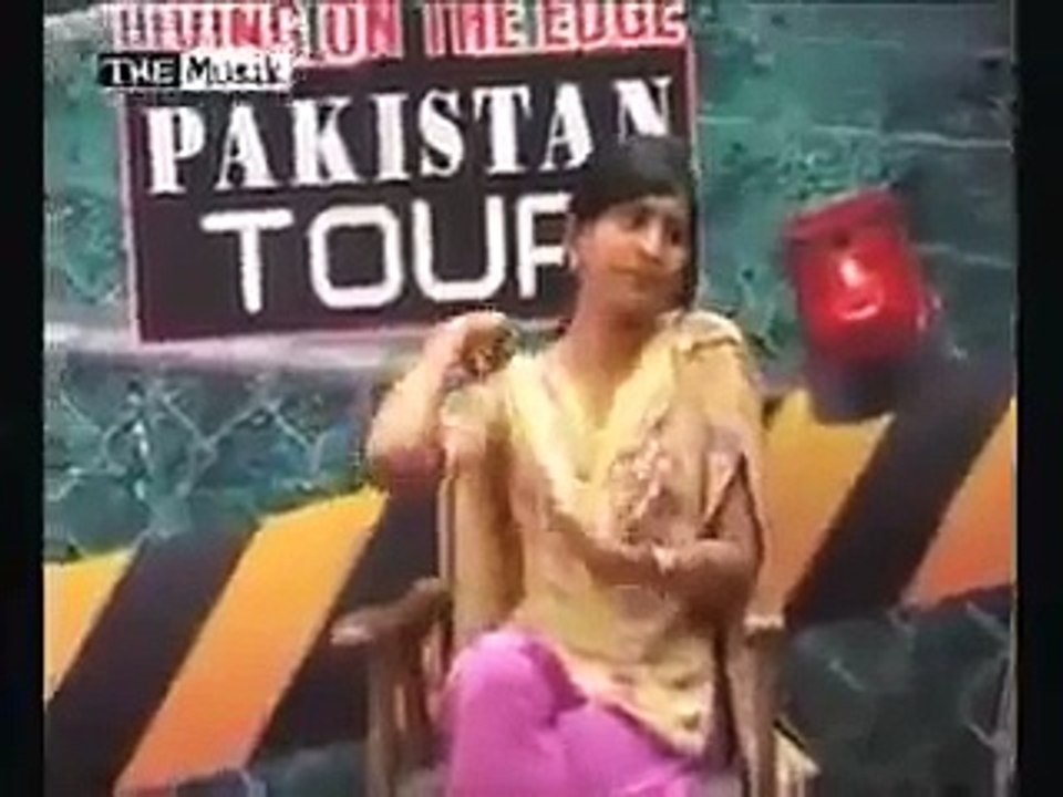 Waqar zaka ka beshram addution