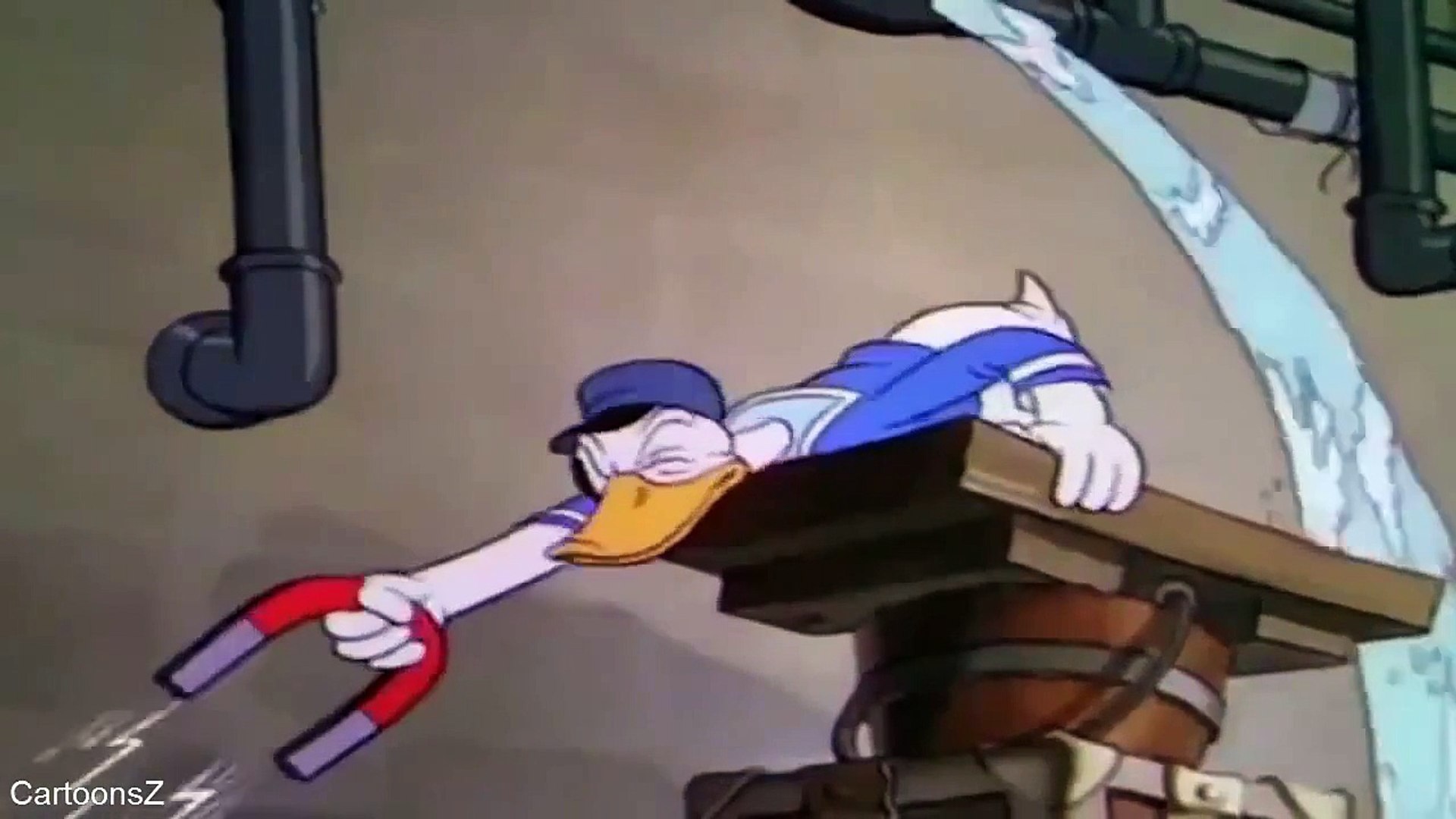 Donald and pluto - donald duck plumber