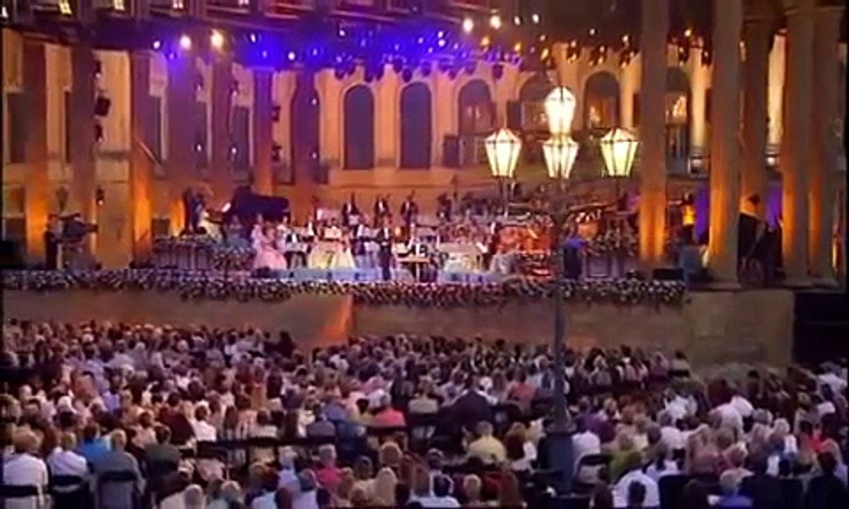 Andre Rieu live at Schönbrunn Vienna 2006   Frédéric Jenniges