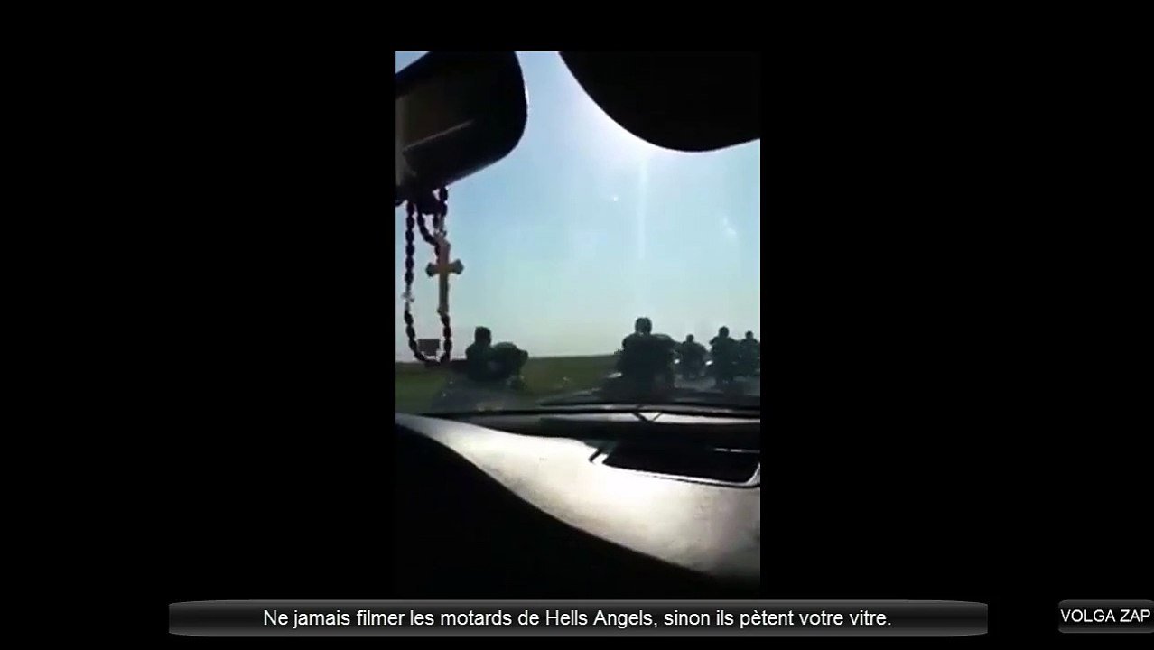 Ne jamais filmer les motards de Hells Angels sinon ils pètent votre vitre