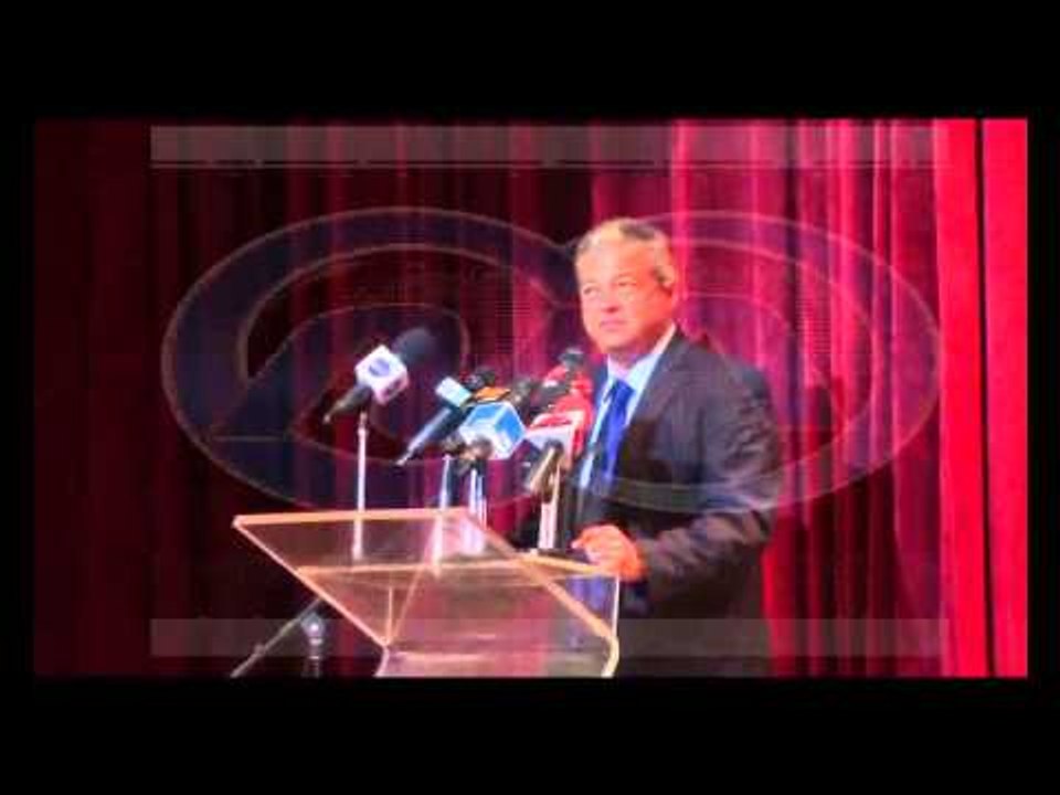 وزير الشباب : البابا تواضروس والكنيسة المصرية لها دور كبير فى القضاء على الفتنة الطائفية