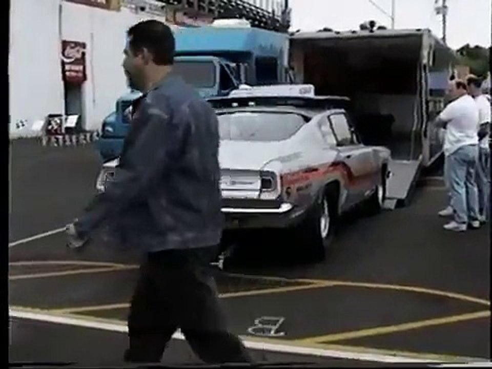 Super Stock Plymouth Hemi Barracuda @ Englishtown.