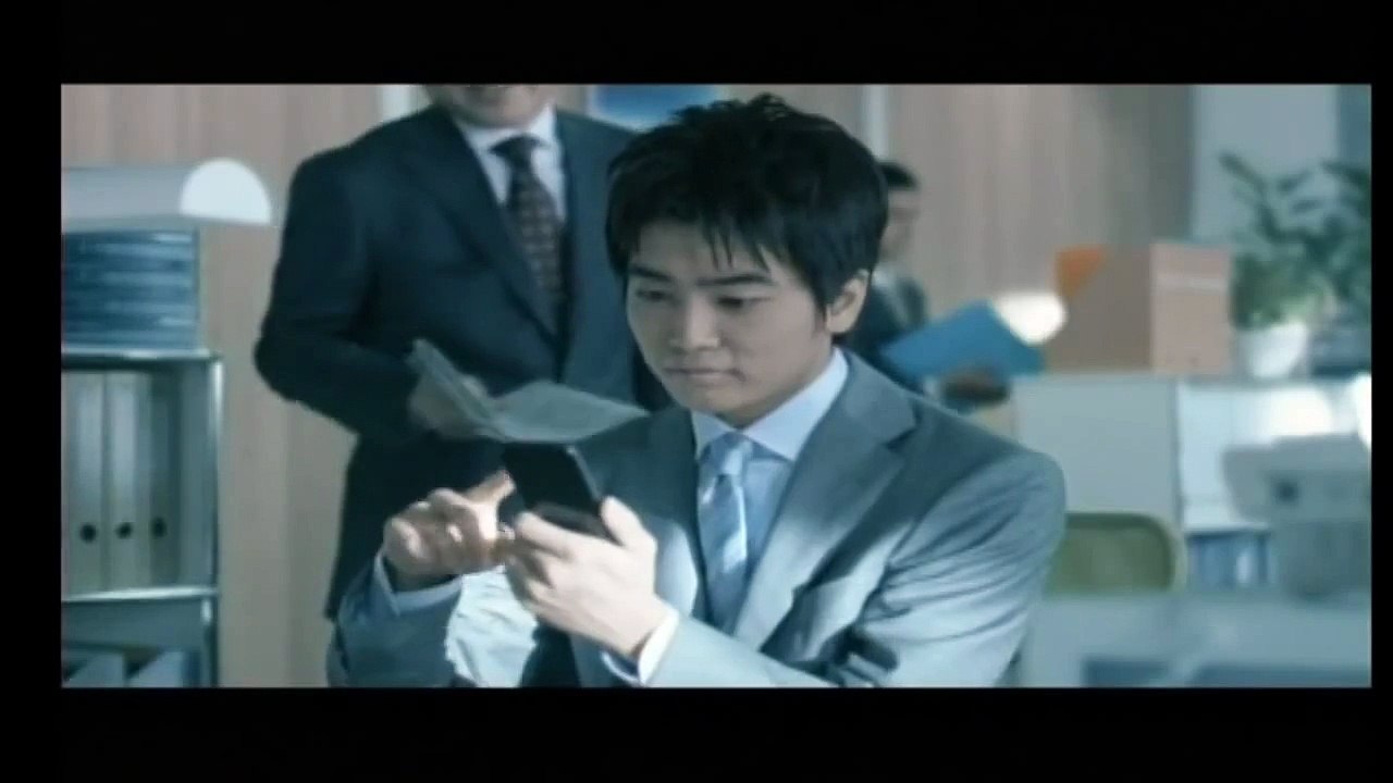 日経新聞　CM　大和田健介　『新入社員と部長』篇