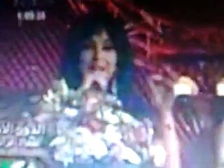 نهى نبيل احلى قصيده  وله نظرات قتاله وله سكسوكه حلوه باقصى الوجه مرتسمه