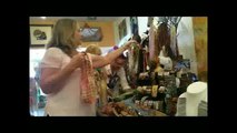 Laguna Beach, California (2015) - Rita & Marcella Buying Scarfs at 