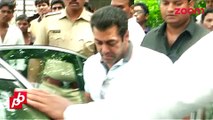 Politician Asaduddin Owaisi CRITICIZES Salman Khan - Bollywood News