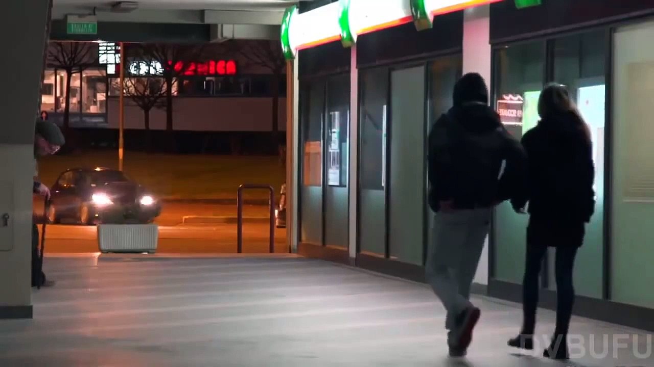 Bromas En La Calle De Terror
