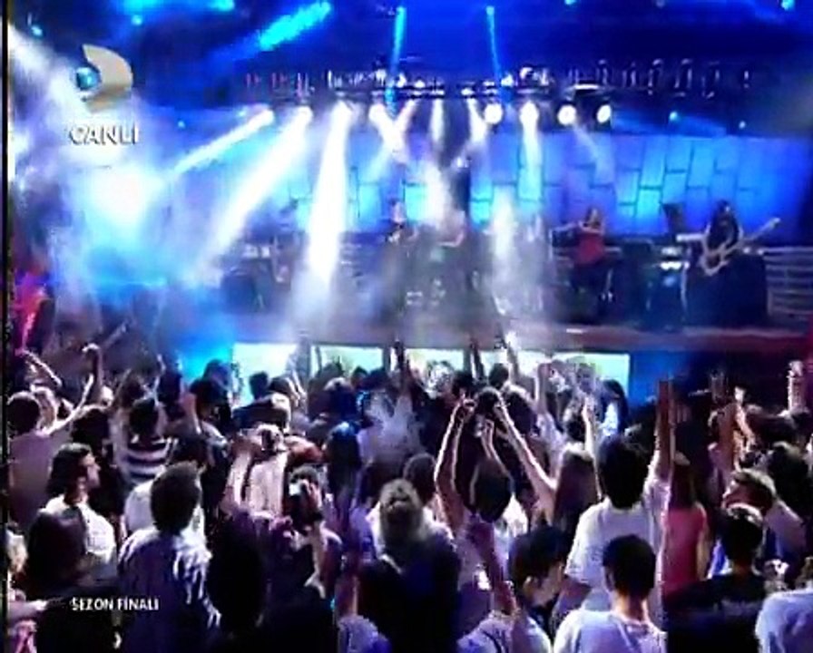 Şebnem Ferah - Sigara | Disko Kralı Sezon Finali | 25-26 Haziran 2011 | HD