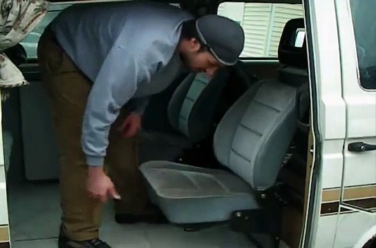 Subaru SVX 3.3L conversion in VW Vanagon Syncro - Porsche Sound