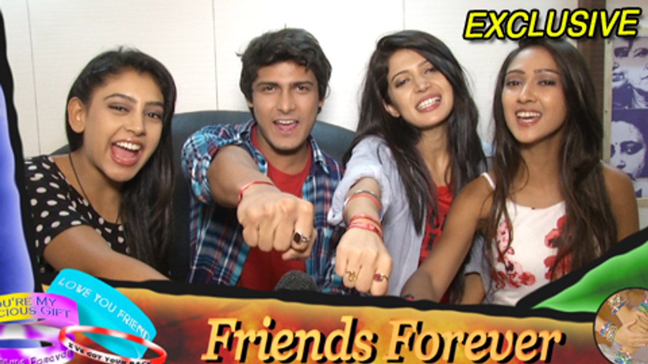 Niti Taylor Celebrates Friendship Day with Co-stars Utkarsh, Charlie, Krissann | Kaisi Yeh Yaariyan