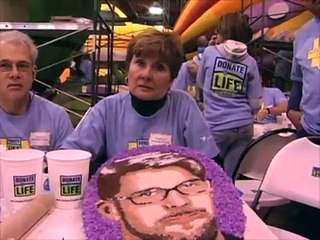 Donate Life Rose Parade Float Decorating 12-08-07