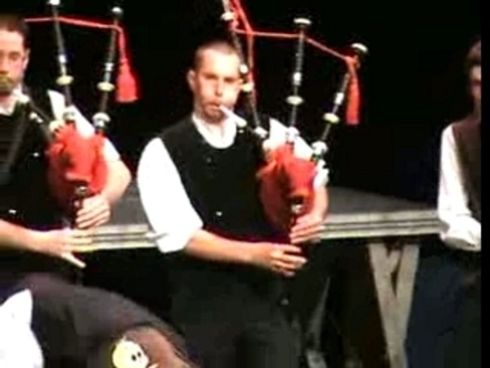 Bagad Bro Foen - Concours Ploemeur 2007