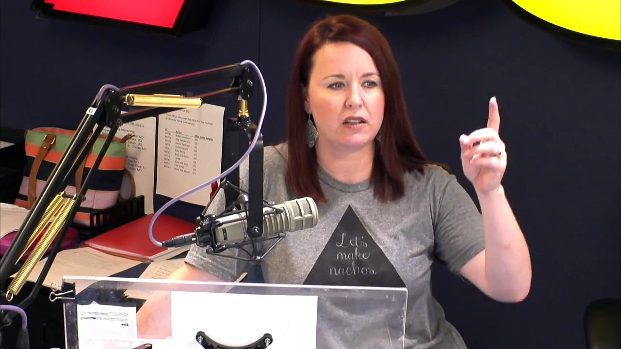 Charlie Puth Performs His Song "Marvin Gaye"