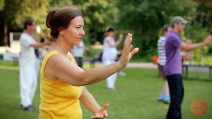 Công ty lam phim tu gioi thieu