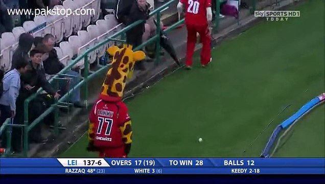 Abdul Razzaq 62 runs from 30 balls; 3 fours and 5 sixes! part 2 of 2 - YouTube