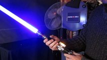 Un fan crée une réplique de sabre laser de star wars