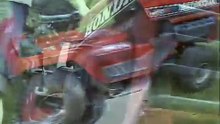 Honda HT3813 -2 cylinder liquid-cooled lawn tractor