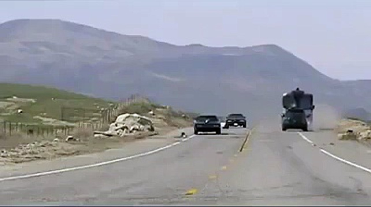 Dangerous Bus Accident Destroyed cars