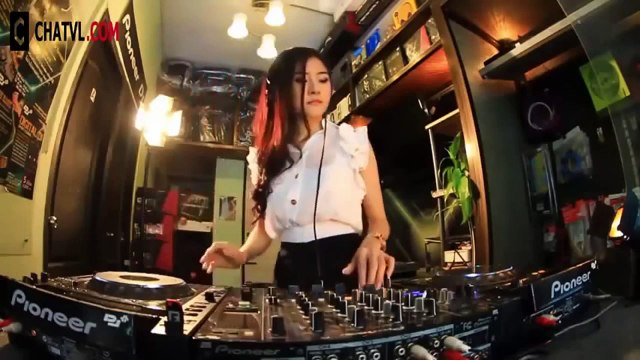 Best Dance Music & Electro House Music with Hot Girl and Dj club mix Nonstop