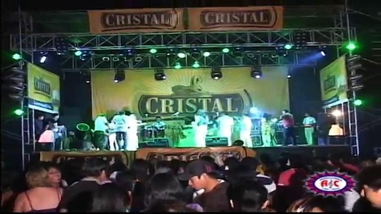 Instrumental / Tanguita Roja - Sonido 2000 de Tarapoto EN HD 2012 (en vivo)