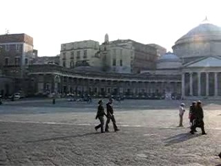 Naples, piazza del plebiscito, essai 2