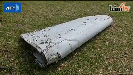 Possible MH370 debris spotted on Réunion Island