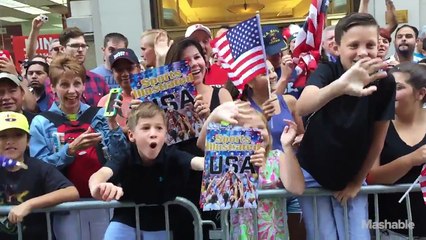 Epic slow motion fan reactions at the USWNT's ticker tape parade