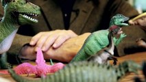 Dinosaur Expert Critiques Dinosaur Toys | Mashable