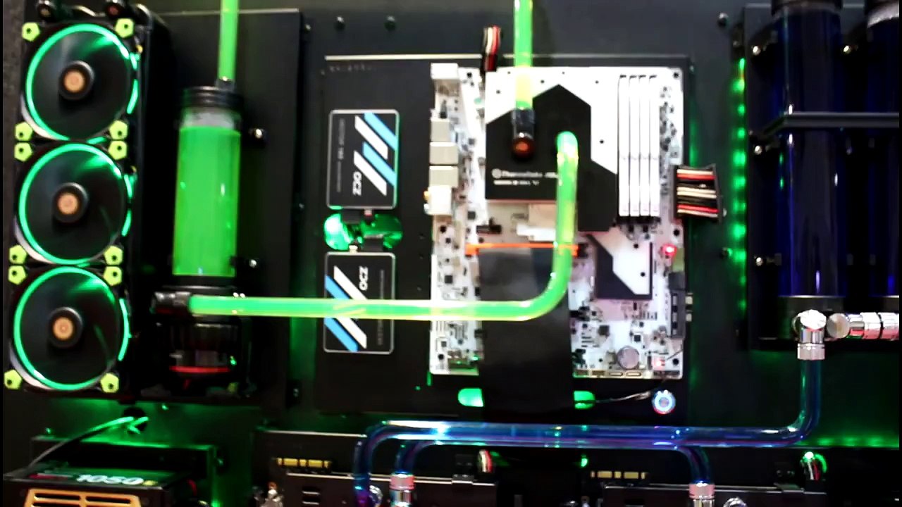 [Cowcot TV] Computex 2015 : Thermaltake