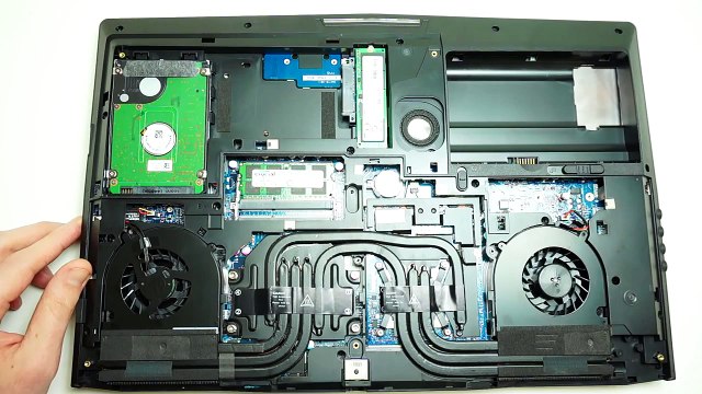 [Cowcot TV] Présentation du PC portable gamer XMG Ultimate Séries U705 (Nvidia 965M)