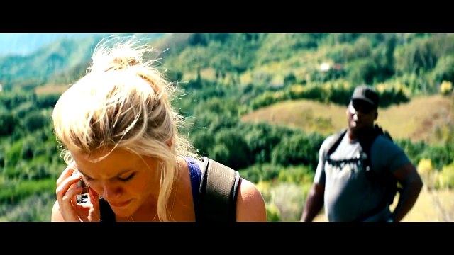 Brooklyn Decker (as Sam) in Battleship (1080p)