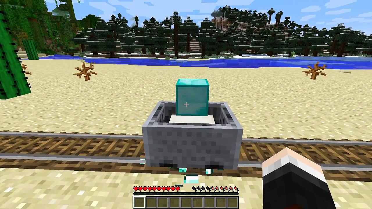 Minecraft - DIAMOND MINECART INFINITE ROLLERCOASTER!! - Custom Command