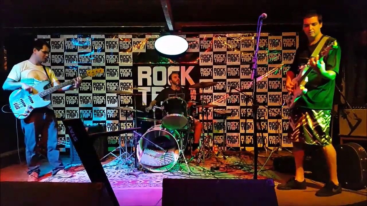 Delírios Tropicais - Rick Simpson - Show no Rock Trip Fest