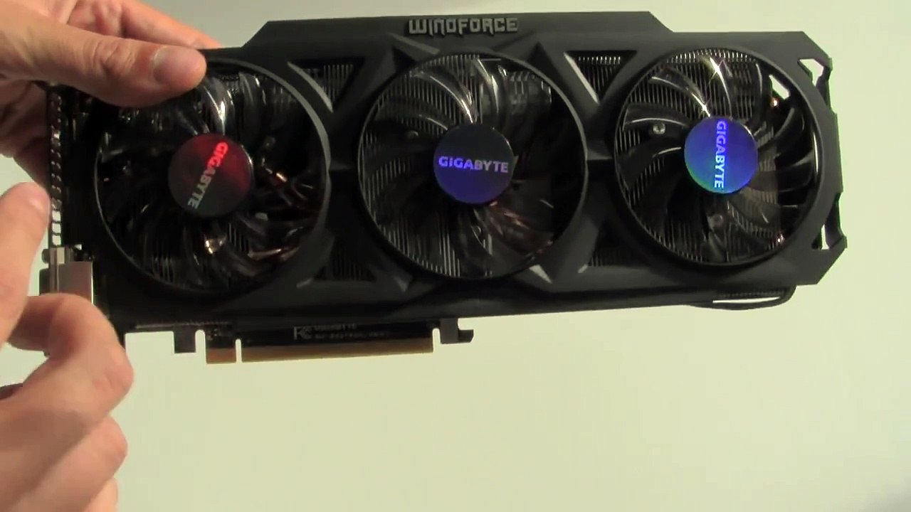 [Cowcot TV] Présentation carte graphique R9 270X OC WindForce