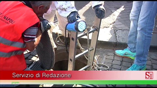 Napoli - Rapina al Banco di Napoli, bottino da 100mila euro (01.08.15)