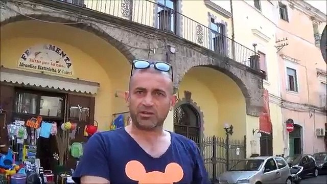 Aversa (CE) - Irrigazione del verde pubblico, Palmieri: Un disastro (23.07.15)