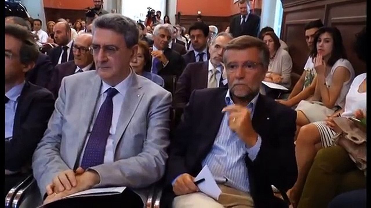 Napoli - ''Promos'' al  Suor Orsola (11.07.15)