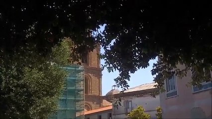 Aversa (CE) - La Città è sporca, di chi è la colpa? (03.07.15)