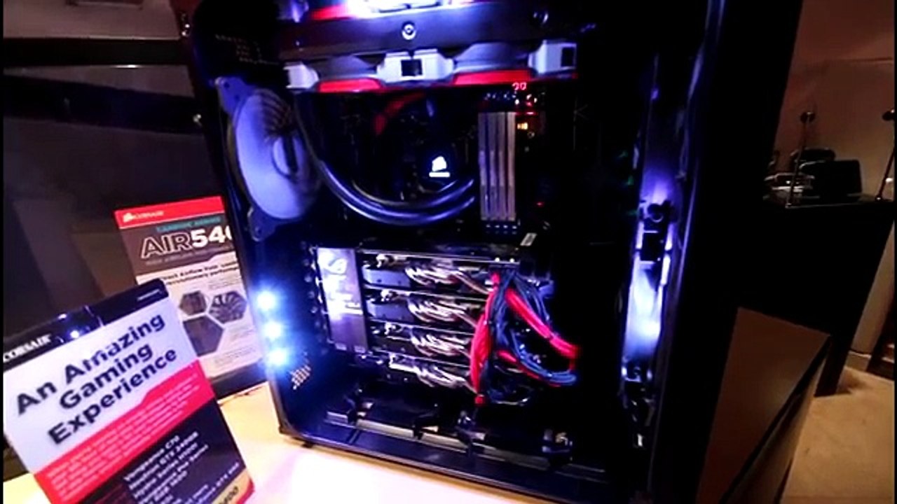[Cowcot TV] Computex 2013 Stand Corsair