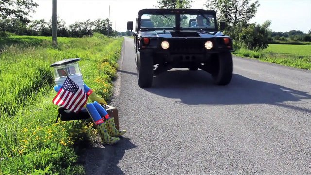 Vándalos destruyen a robot “autoestopista” en EEUU