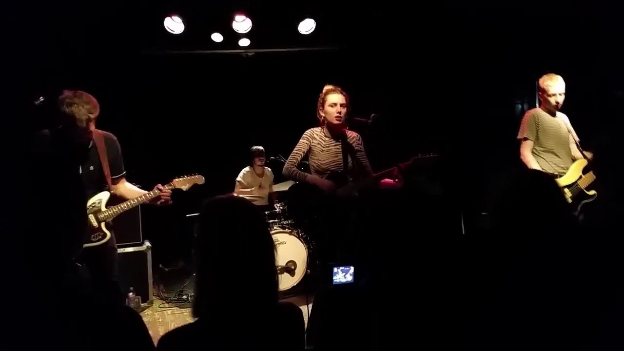Wolf Alice - Your Love's Whore (HD)